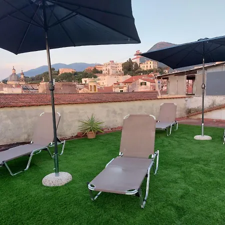 Terrazza In Centro 3* كاستيلاّماري دي ستا