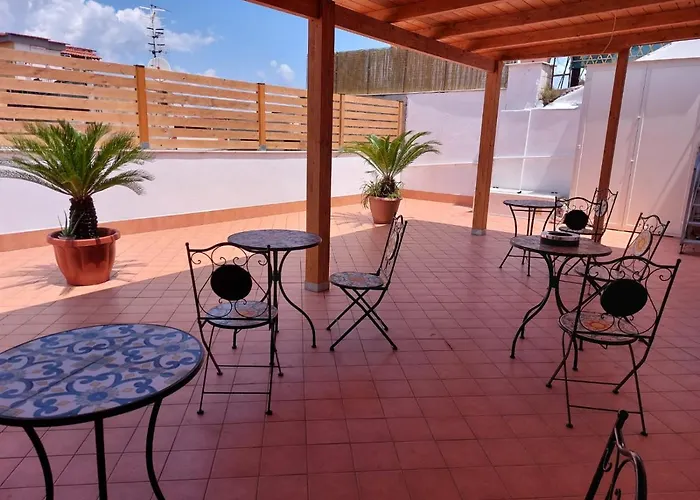 فندق مبيت وإفطار Terrazza In Centro كاستيلاّماري دي ستا